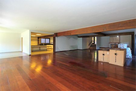 Casa à venda com 4 quartos, 748m² em Jardim Cordeiro, São Paulo