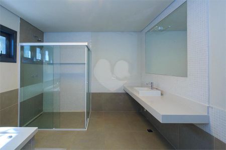 Casa à venda com 4 quartos, 748m² em Jardim Cordeiro, São Paulo