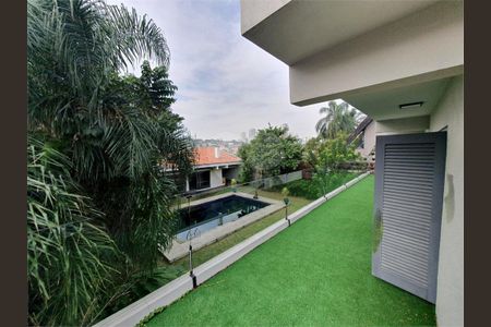 Casa à venda com 748m², 4 quartos e 8 vagas