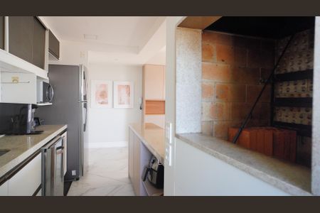 Apartamento para alugar com 91m², 2 quartos e 2 vagas Apartamento para alugar com 91m², 2 quartos e 2 vagasChurrasqueira e cozinha