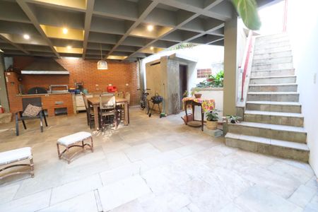 Casa à venda com 500m², 5 quartos e 3 vagasChurrasqueira