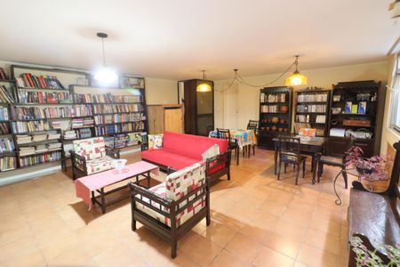 Casa à venda com 500m², 5 quartos e 3 vagasSalão