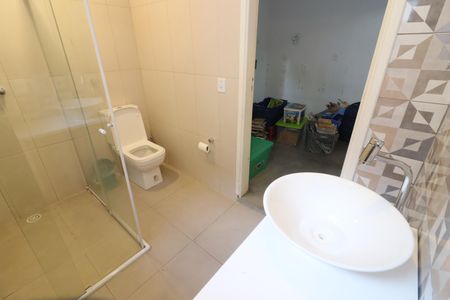 Casa à venda com 500m², 5 quartos e 3 vagasBanheiro da Suíte 2