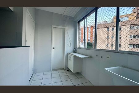 Apartamento para alugar com 90m², 3 quartos e 1 vagaÁrea de serviço 