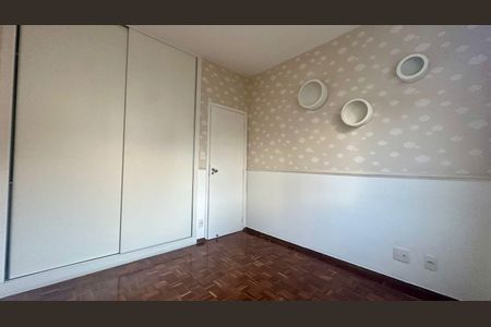 Apartamento para alugar com 90m², 3 quartos e 1 vagaQuarto 