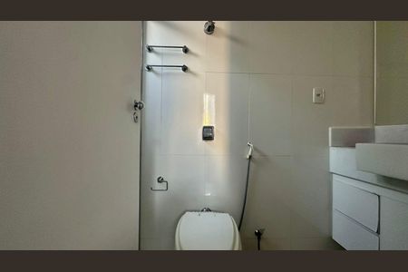 Apartamento para alugar com 90m², 3 quartos e 1 vagaBanheiro 