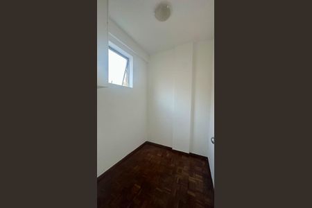 Apartamento para alugar com 90m², 3 quartos e 1 vagaQuarto de serviço 