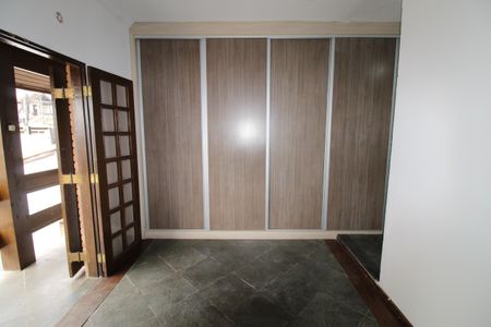 Casa para alugar com 137m², 3 quartos e 3 vagasSuíte 2