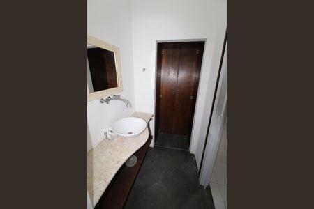 Casa para alugar com 137m², 3 quartos e 3 vagasBanheiro da Suíte 1