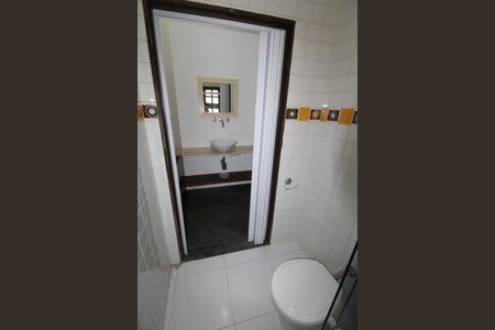 Casa para alugar com 137m², 3 quartos e 3 vagasBanheiro da Suíte 1