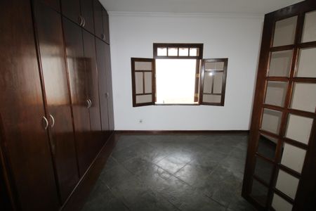 Suíte 1 de casa para alugar com 3 quartos, 137m² em Vila Industrial, São José dos Campos