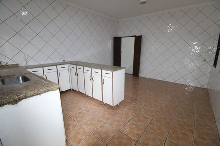 Casa para alugar com 137m², 3 quartos e 3 vagasCozinha