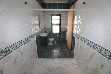 Casa para alugar com 137m², 3 quartos e 3 vagasBanheiro da Suíte 2