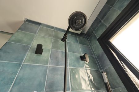 Apartamento à venda com 113m², 3 quartos e 2 vagasBanheiro da Suíte 1 - Chuveiro