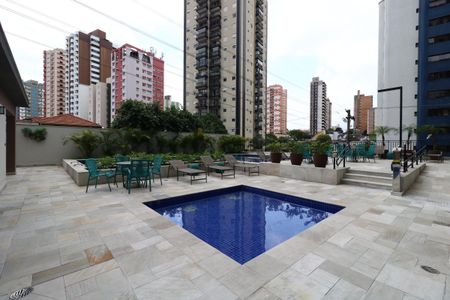 Apartamento à venda com 113m², 3 quartos e 2 vagasÁrea Comum - Piscina