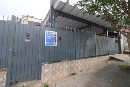 Casa para alugar com 60m², 1 quarto e sem vagaFachada