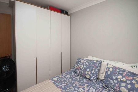 Apartamento à venda com 43m², 2 quartos e 1 vagaQuarto 02