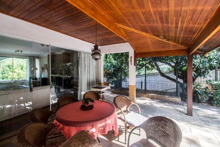 Vista da Sala de casa de condomínio à venda com 3 quartos, 375m² em Alphaville Residencial Um, Barueri