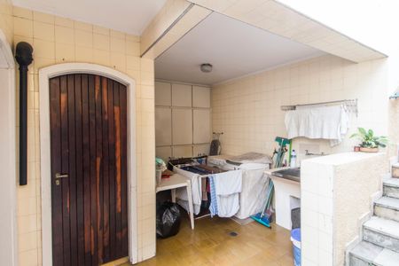 Casa de condomínio à venda com 375m², 3 quartos e 4 vagasÁrea de Serviço