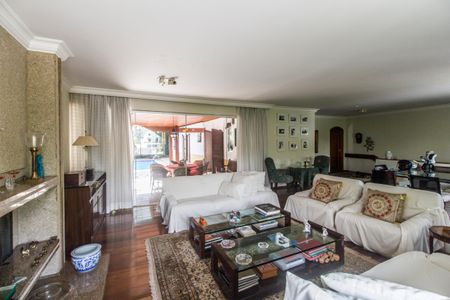 Casa de condomínio à venda com 375m², 3 quartos e 4 vagasSala 