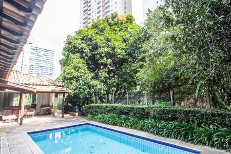 Casa de condomínio à venda com 375m², 3 quartos e 4 vagasPiscina