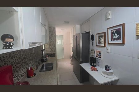 Apartamento para alugar com 100m², 2 quartos e 2 vagasCozinha