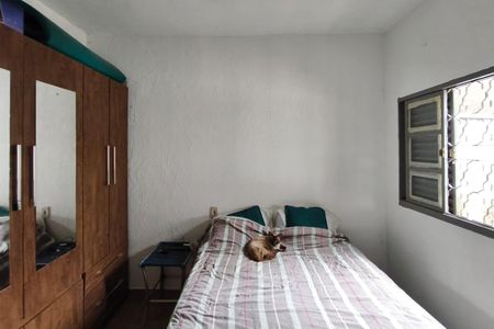 Casa para alugar com 120m², 2 quartos e 2 vagasEdícula - Quarto