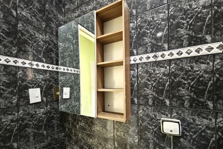 Casa para alugar com 120m², 2 quartos e 2 vagasBanheiro