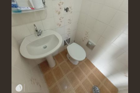 WC de casa à venda com 2 quartos, 132m² em Jardim Dabril, São Paulo