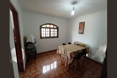 SALA de casa à venda com 2 quartos, 132m² em Jardim Dabril, São Paulo