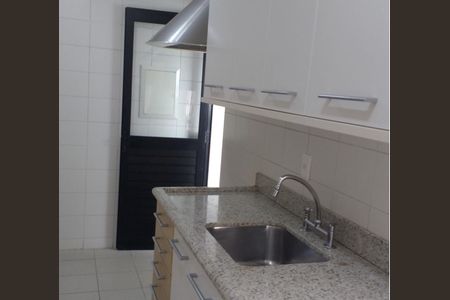 Apartamento à venda com 126m², 4 quartos e 3 vagas Apartamento à venda com 126m², 4 quartos e 3 vagasCozinha