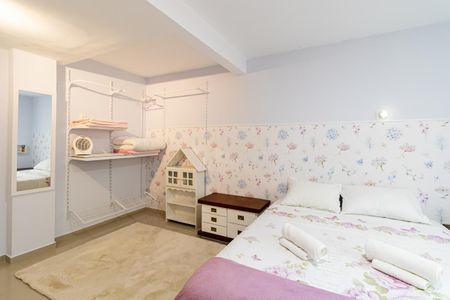 Casa para alugar com 200m², 4 quartos e sem vagaQuarto