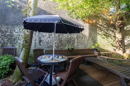 Casa para alugar com 200m², 4 quartos e sem vagaÁrea externa