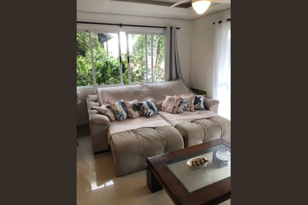 Sala de casa para alugar com 4 quartos, 200m² em Agronômica, Florianópolis