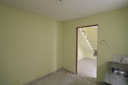 Casa para alugar com 260m², 2 quartos e 3 vagasCozinha C2