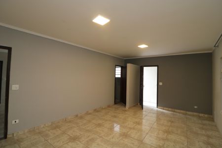 Casa para alugar com 260m², 2 quartos e 3 vagasSala