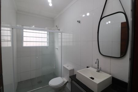 Casa para alugar com 260m², 2 quartos e 3 vagasBanheiro