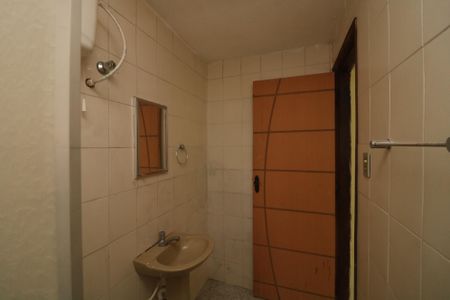 Casa para alugar com 260m², 2 quartos e 3 vagasBanheiro C2