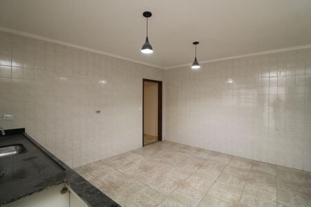 Casa para alugar com 260m², 2 quartos e 3 vagasCozinha