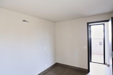 Apartamento à venda com 195m², 2 quartos e 2 vagasQuarto