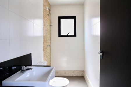 Apartamento à venda com 195m², 2 quartos e 2 vagasBanheiro