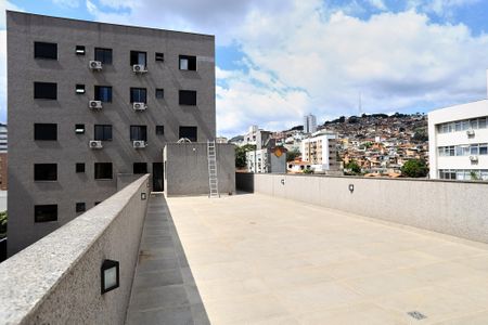 Apartamento à venda com 195m², 2 quartos e 2 vagasCobertura