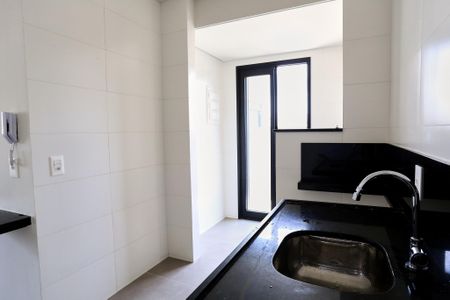 Apartamento à venda com 195m², 2 quartos e 2 vagasCozinha e Área de Serviço