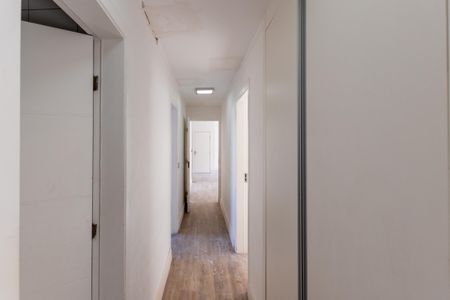 Apartamento para alugar com 162m², 4 quartos e 3 vagas Apartamento para alugar com 162m², 4 quartos e 3 vagasCorredor
