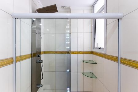 Apartamento para alugar com 162m², 4 quartos e 3 vagas Apartamento para alugar com 162m², 4 quartos e 3 vagasBanheiro da Suíte 1