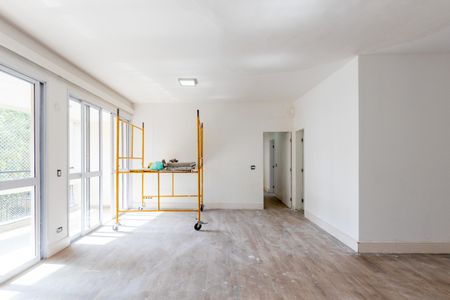 Apartamento para alugar com 162m², 4 quartos e 3 vagas Apartamento para alugar com 162m², 4 quartos e 3 vagasSala