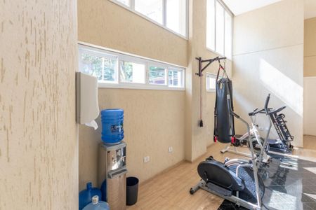Apartamento para alugar com 162m², 4 quartos e 3 vagas Apartamento para alugar com 162m², 4 quartos e 3 vagasÁrea comum - Academia