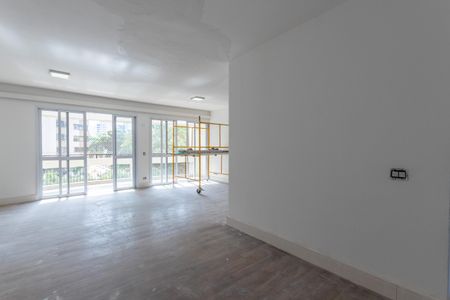 Sala de apartamento à venda com 4 quartos, 162m² em Moema, São Paulo