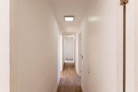 Apartamento para alugar com 162m², 4 quartos e 3 vagas Apartamento para alugar com 162m², 4 quartos e 3 vagasCorredor