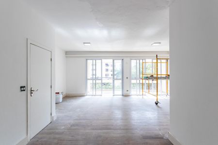 Apartamento para alugar com 162m², 4 quartos e 3 vagas Apartamento para alugar com 162m², 4 quartos e 3 vagasSala